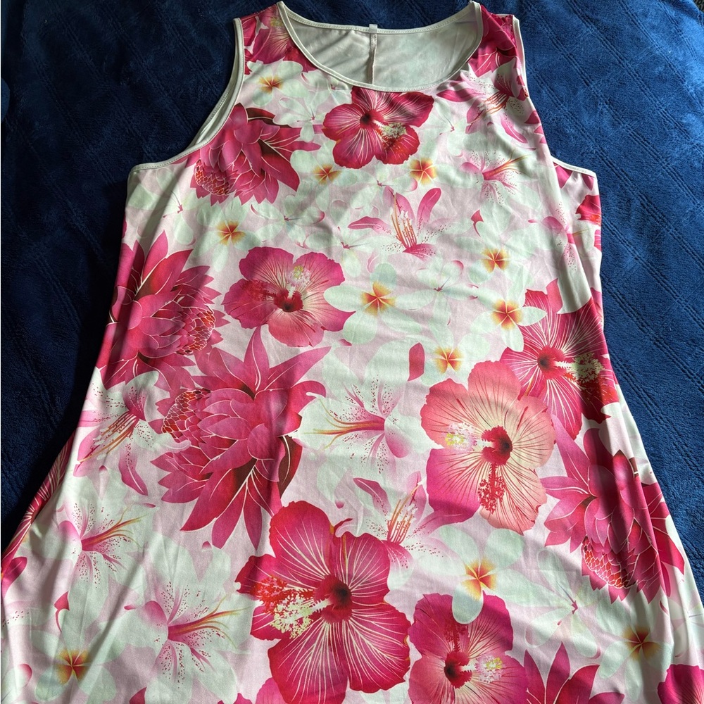 Size 3XL Floral Pink and White Sleeveless Dress
